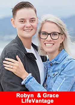 Robyn Venter e Grace Higgins-Cole dall'Australia raggiungono il livello Elite Pro 7 su LifeVantage