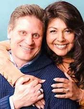Shane and Laura Brady (Vidafy Global)