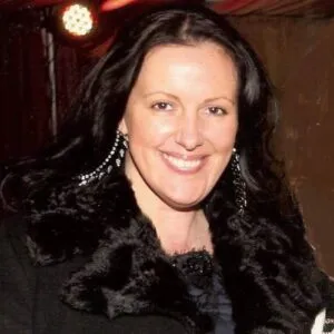 Diana English &amp; Russian speaking Team Leader