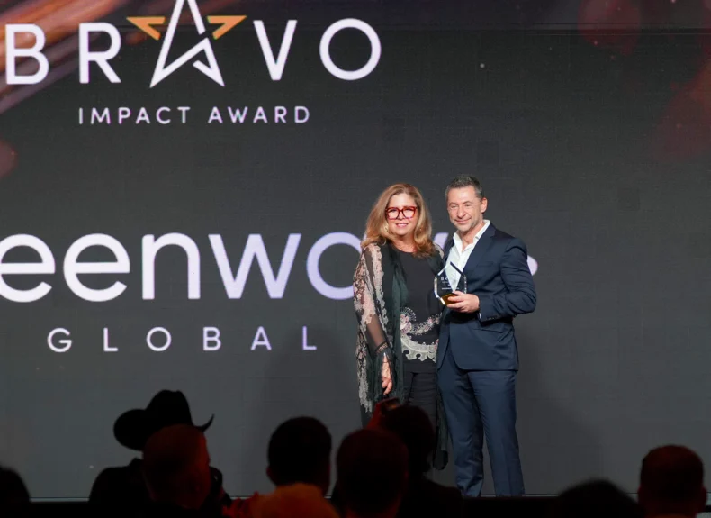 Greenway Global receiving the Bravo Impact Award at the DSN Global 100 Celebration