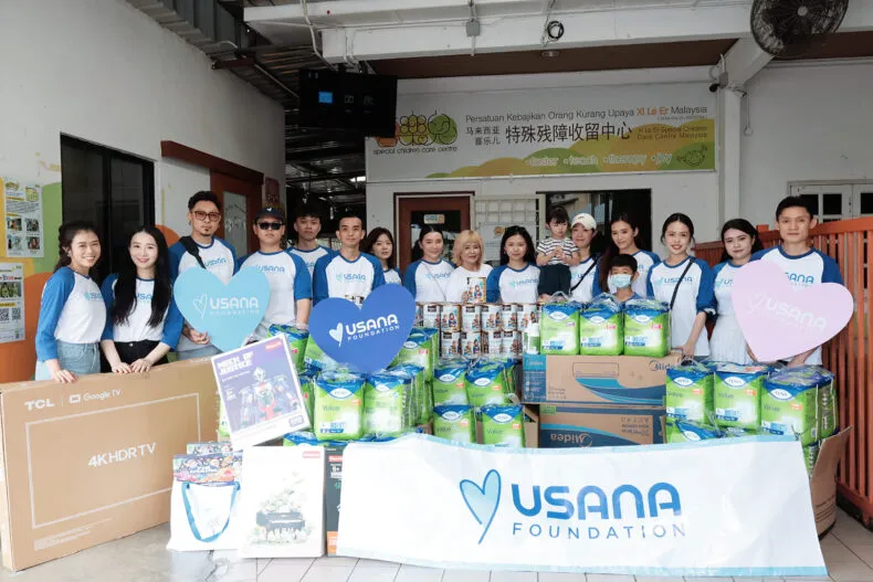 USANA Volunteers in Malaysia