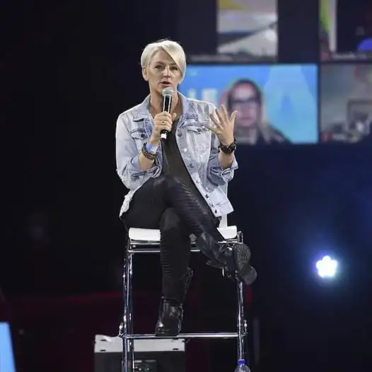 Jessica Ellerman, Director of Sales & Marketing, Anovité