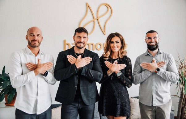 Harmonelo leadership team supporting European market expansion