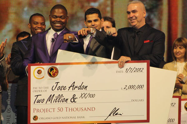 Jose Ardon Cheque 2012