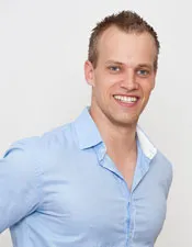 Tobias Zinser - Forever Living Products