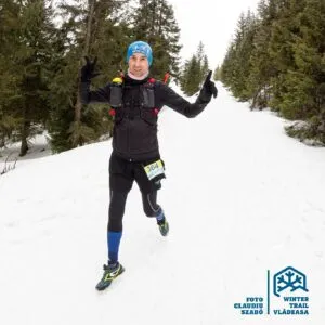 Levente Okos presenting during a Zinzino Romania business training event