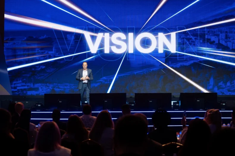 MWR Life executive presenting the company's vision during a 2026 Leadership Bootcamp