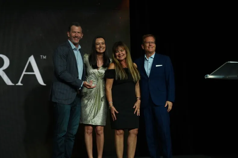Neora leadership team Bravo Empowerment Award DSN