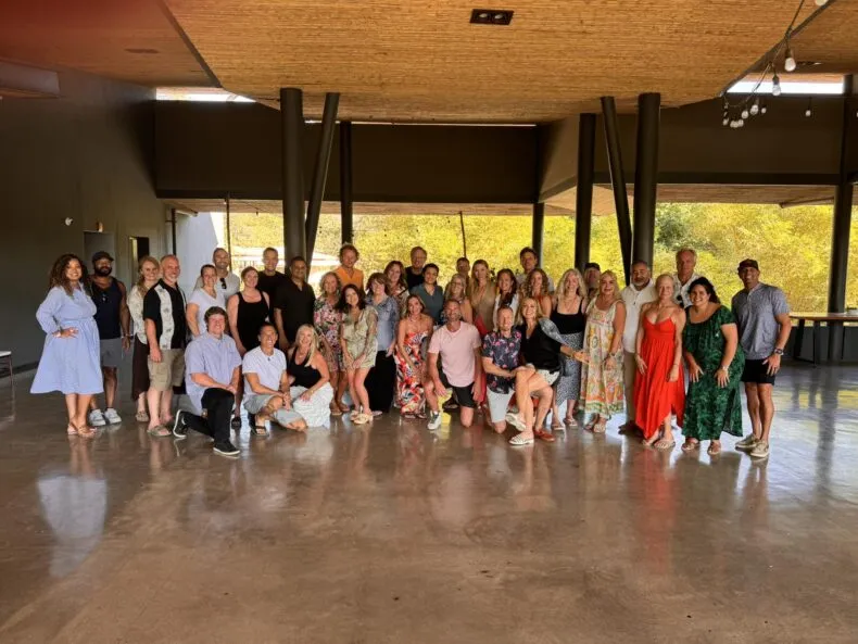 Group photo of senior network marketing leaders attending a leadership mastermind in Costa Rica