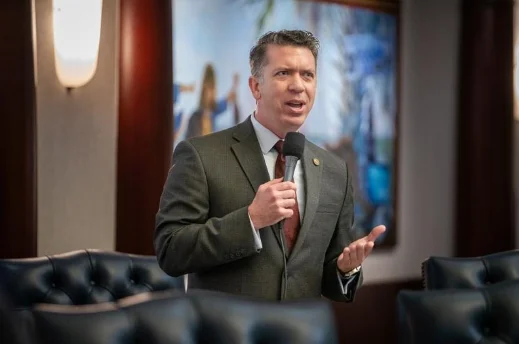 Ryan Chamberlin speaking on the Florida House floor about direct sales legislative protection and industry advocacy