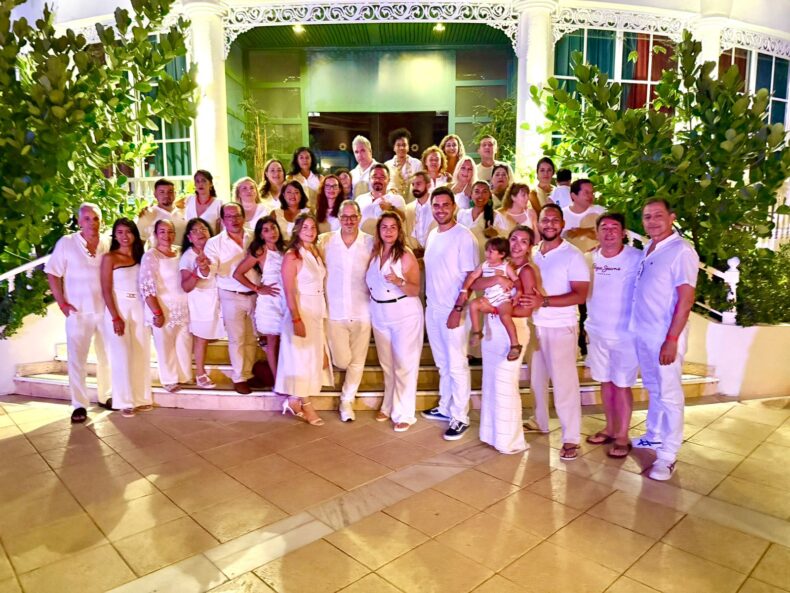 Summit Networkers team celebrating in Punta Cana during their leadership retreat