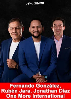 Summit Networkers Team leaders Fernando González Rubén Jara and Jonathan Díaz